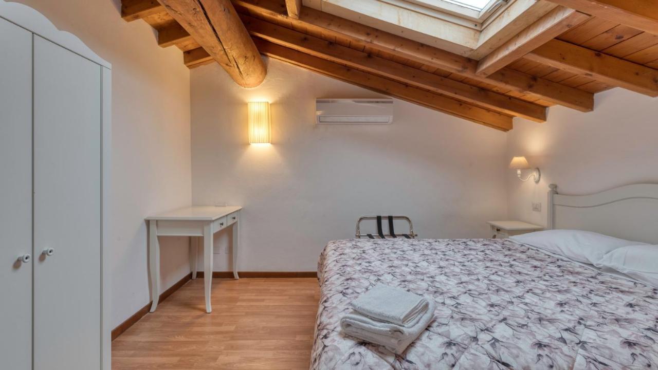Bed and Breakfast Cascina Volta Brescia Esterno foto