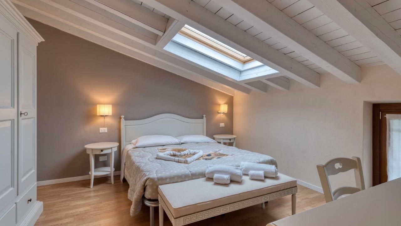 Bed and Breakfast Cascina Volta Brescia Esterno foto