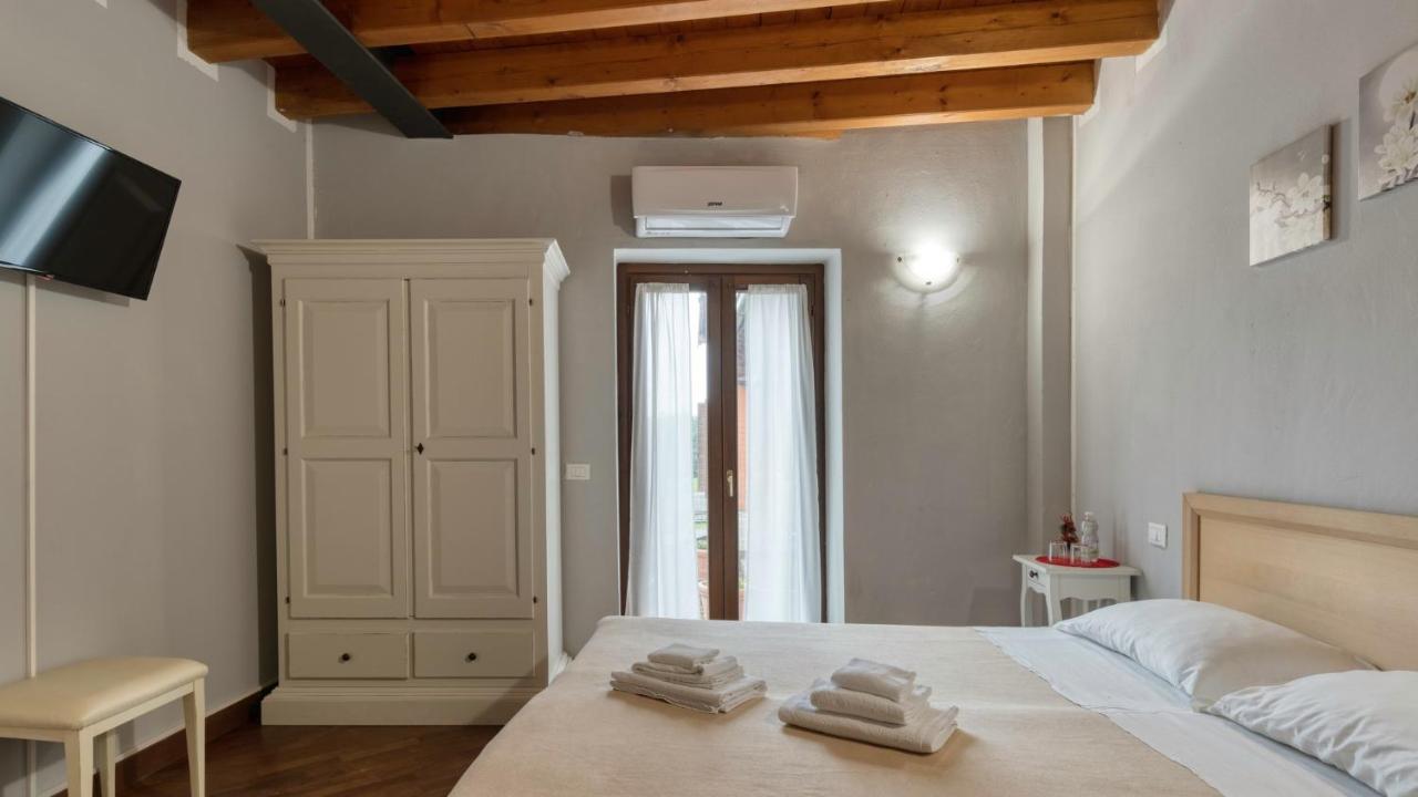 Bed and Breakfast Cascina Volta Brescia Esterno foto