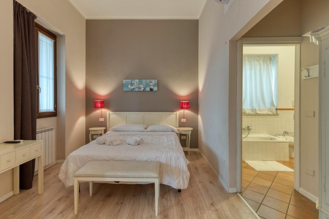 Bed and Breakfast Cascina Volta Brescia Esterno foto