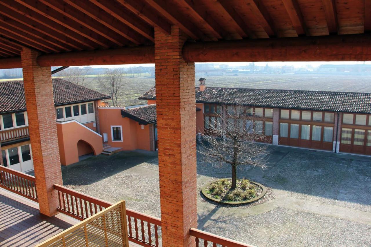 Bed and Breakfast Cascina Volta Brescia Esterno foto